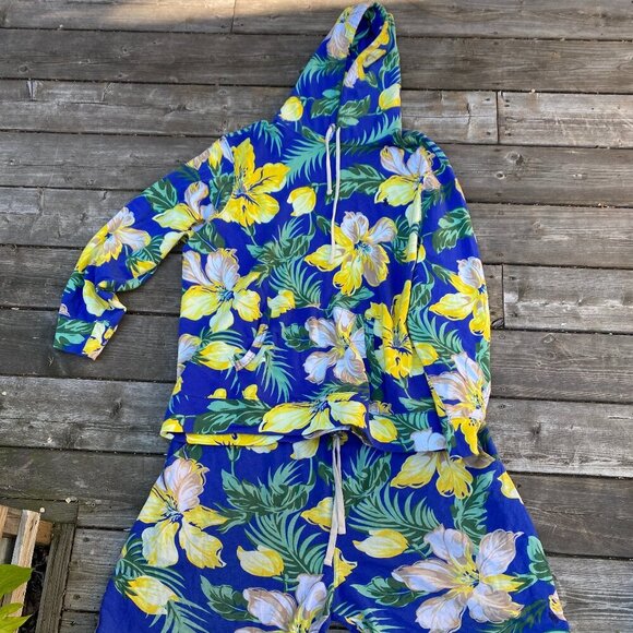Polo Ralph Lauren Floral Tracksuit XL Blue Sweater & Pants Combo - Picture 1 of 3